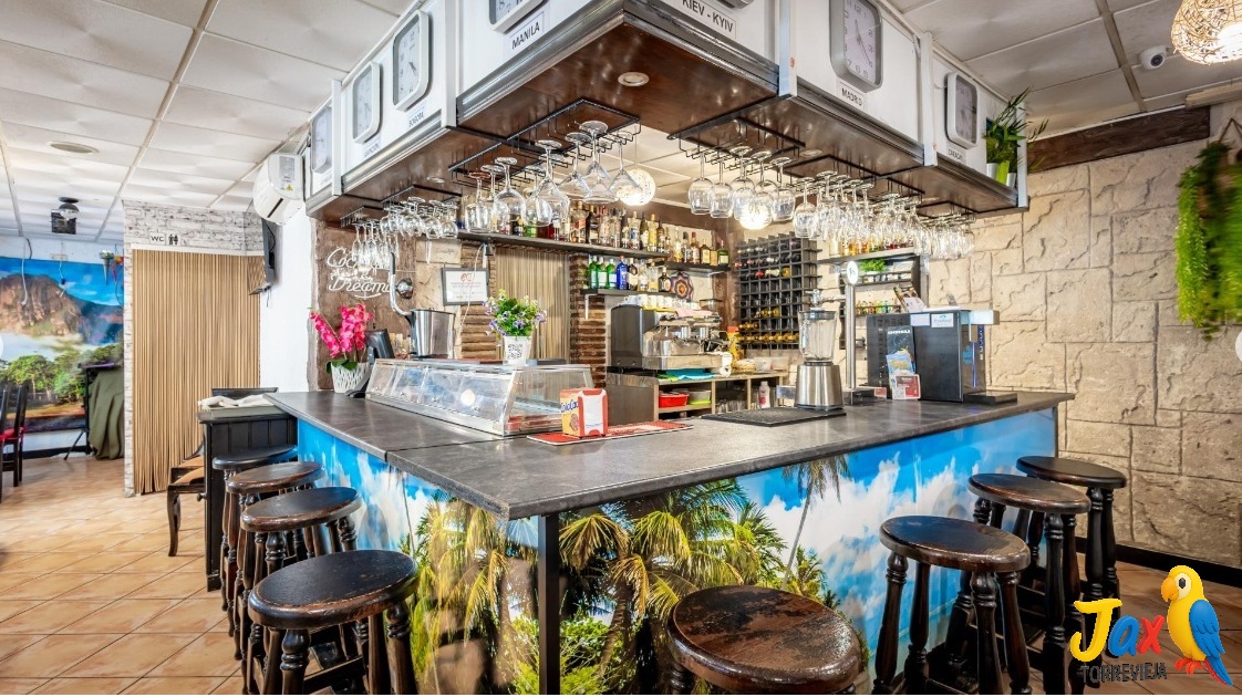 Barra_jax_Torrevieja