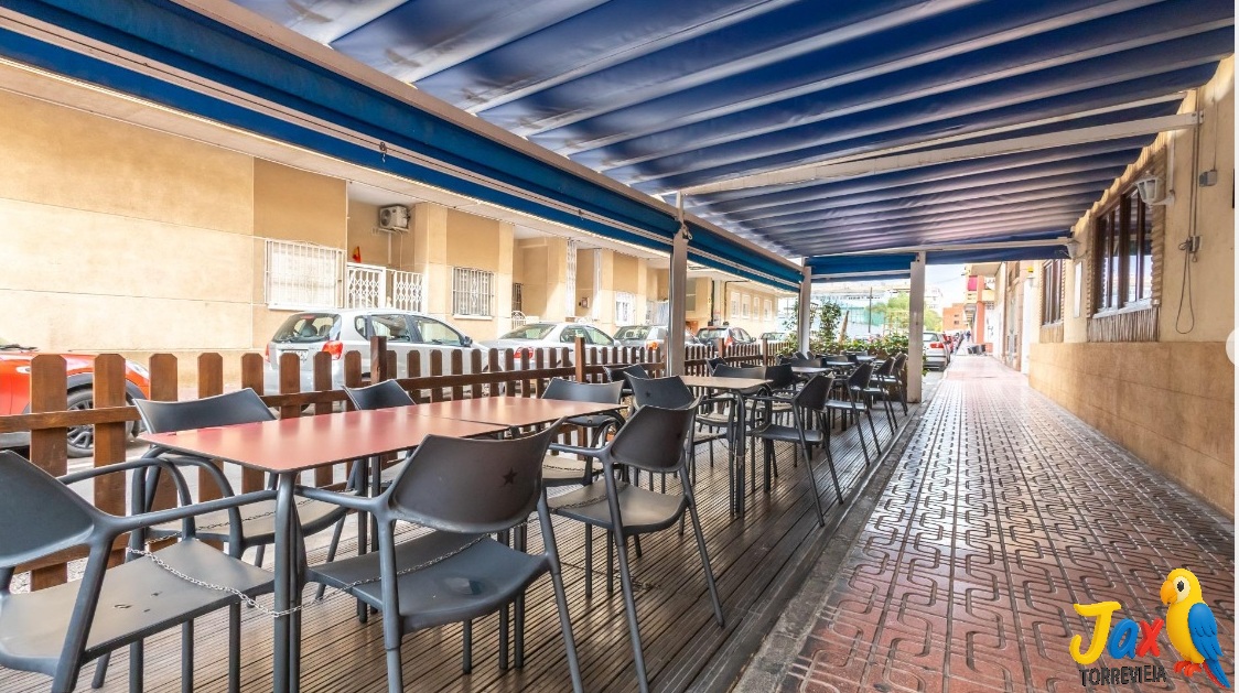 Terraza_noche_Calle Moriones