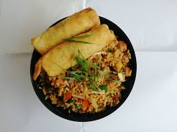 Arroz especial con lumpias