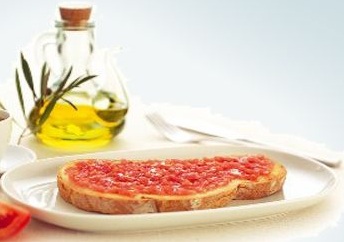 Media Tostada. con tomate y aceite
